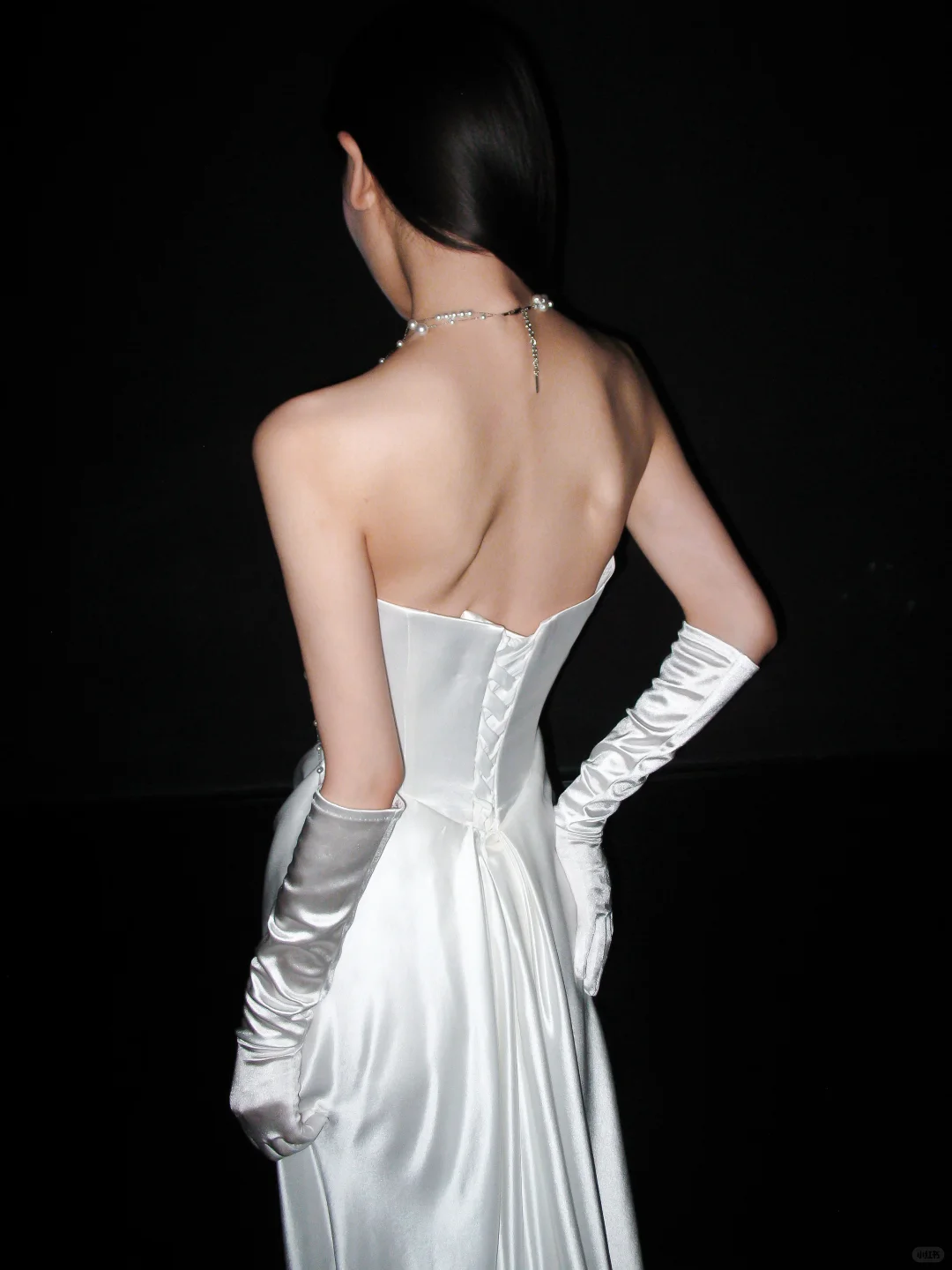 Chic Sheath Strapless White Corset Satin Long Wedding Dress DP8103