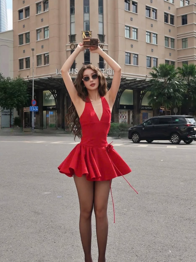 Cute A Line Halter V Neck Red Satin Short Open Back Homecoming Dress Outfits DP1560