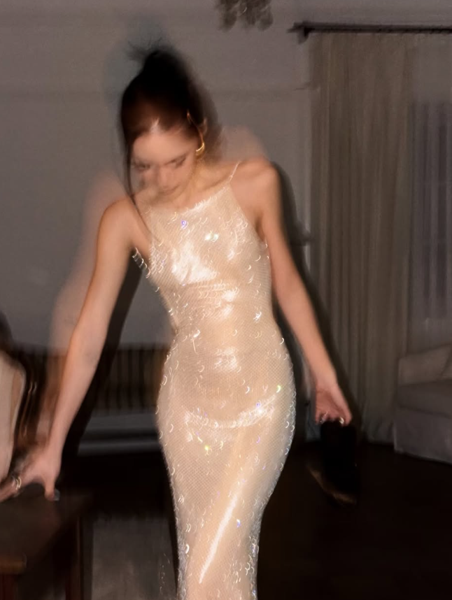 Champagne Sheath Spaghetti Strap Exquisite Sequin Backless Prom Dress Evening Dress DP7923