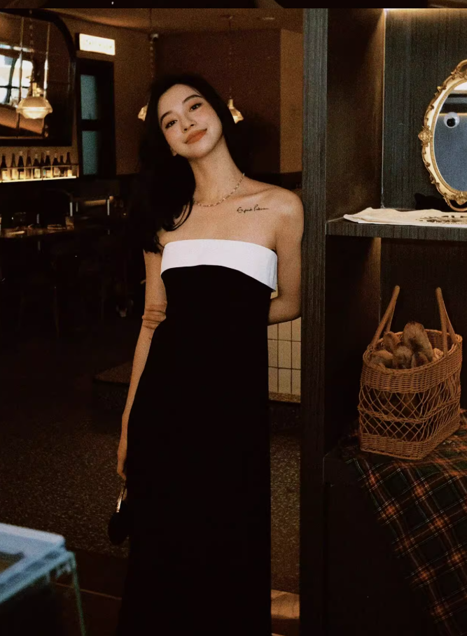 Classic Black-white A Line Strapless Satin Prom Dress Date Dress DP4430