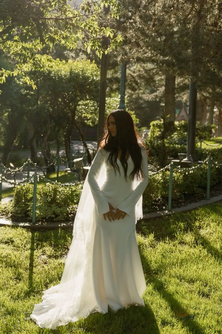 Simple Mermaid Long Sleeve V Neck White Satin Long Wedding Dress DP7806