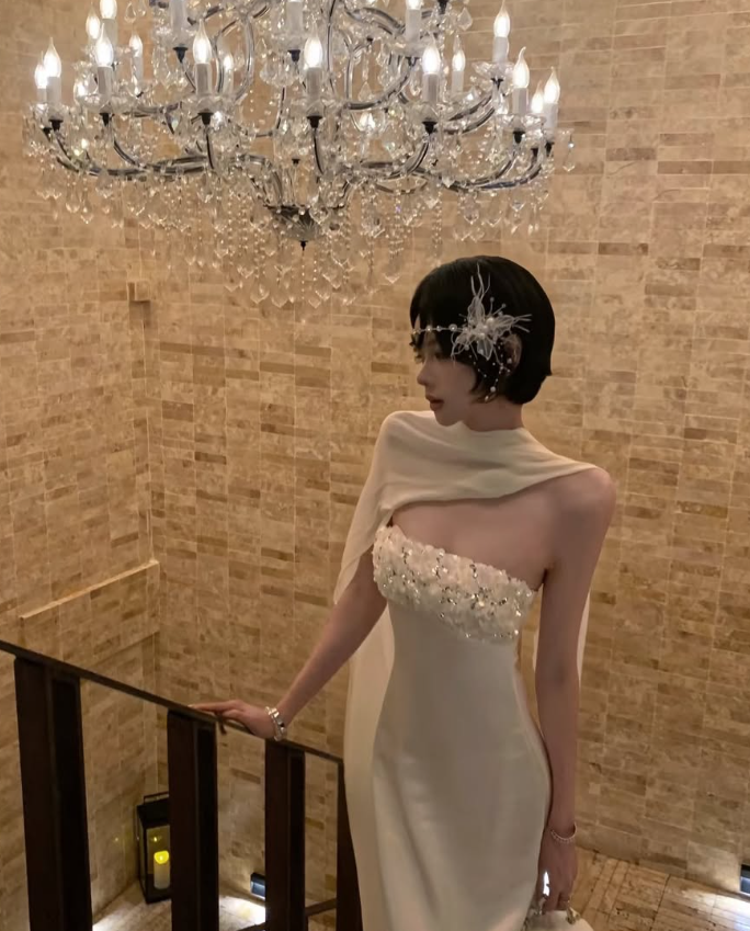 Elegant Ivory Sheath Strapless Beaded Satin Prom Dress Evening Dress DP7940