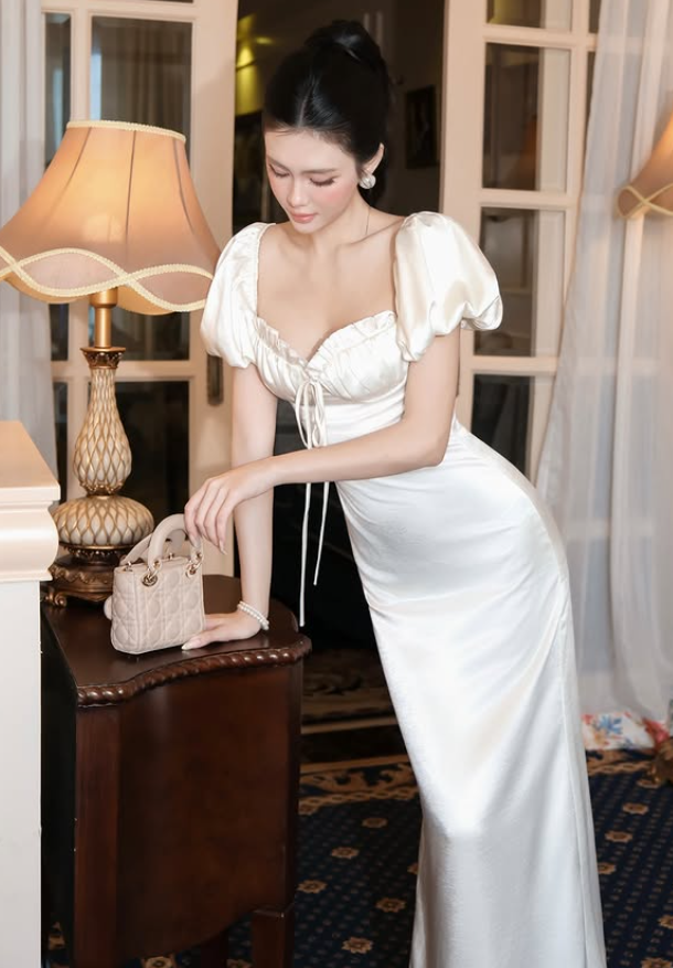 Simple Sheath Puff Sleeve White Satin Prom Dress Evening Dress DP5925