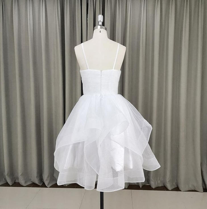 Lovely White Irregular Tulle Short Party Dress Homecoming Dress DP475