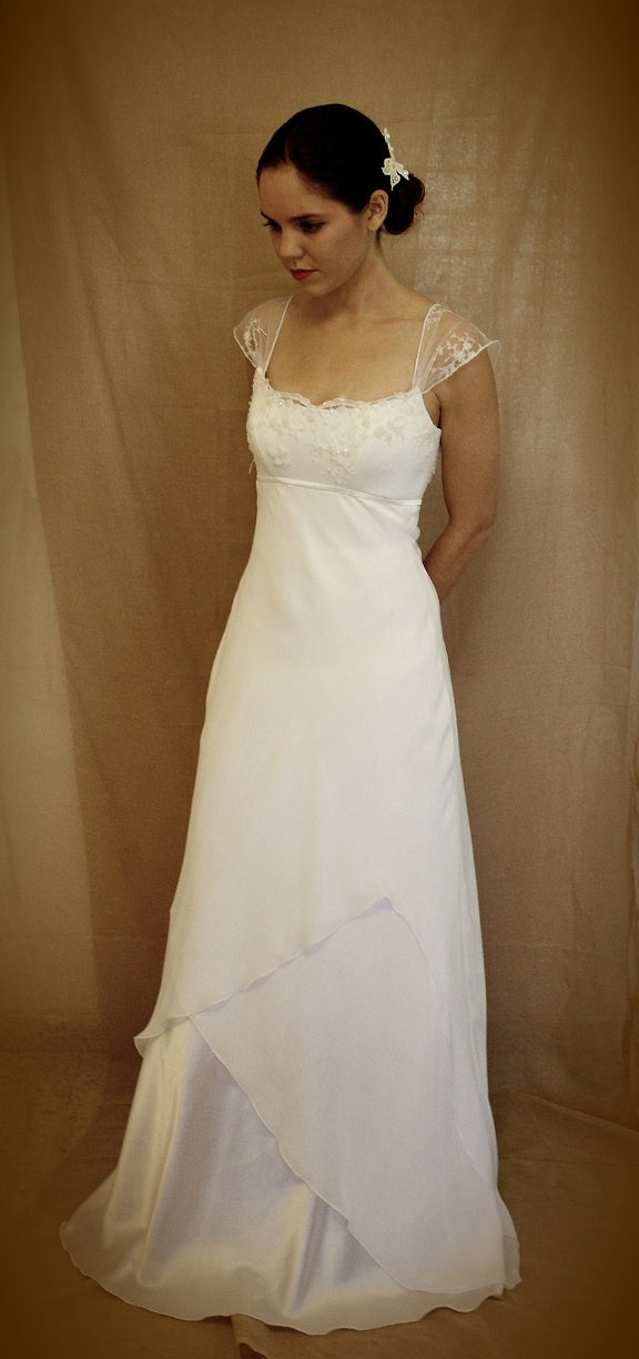 Vintage White A Line Straps Beaded Chiffon Satin Prom Dress Evening Dress DP7905