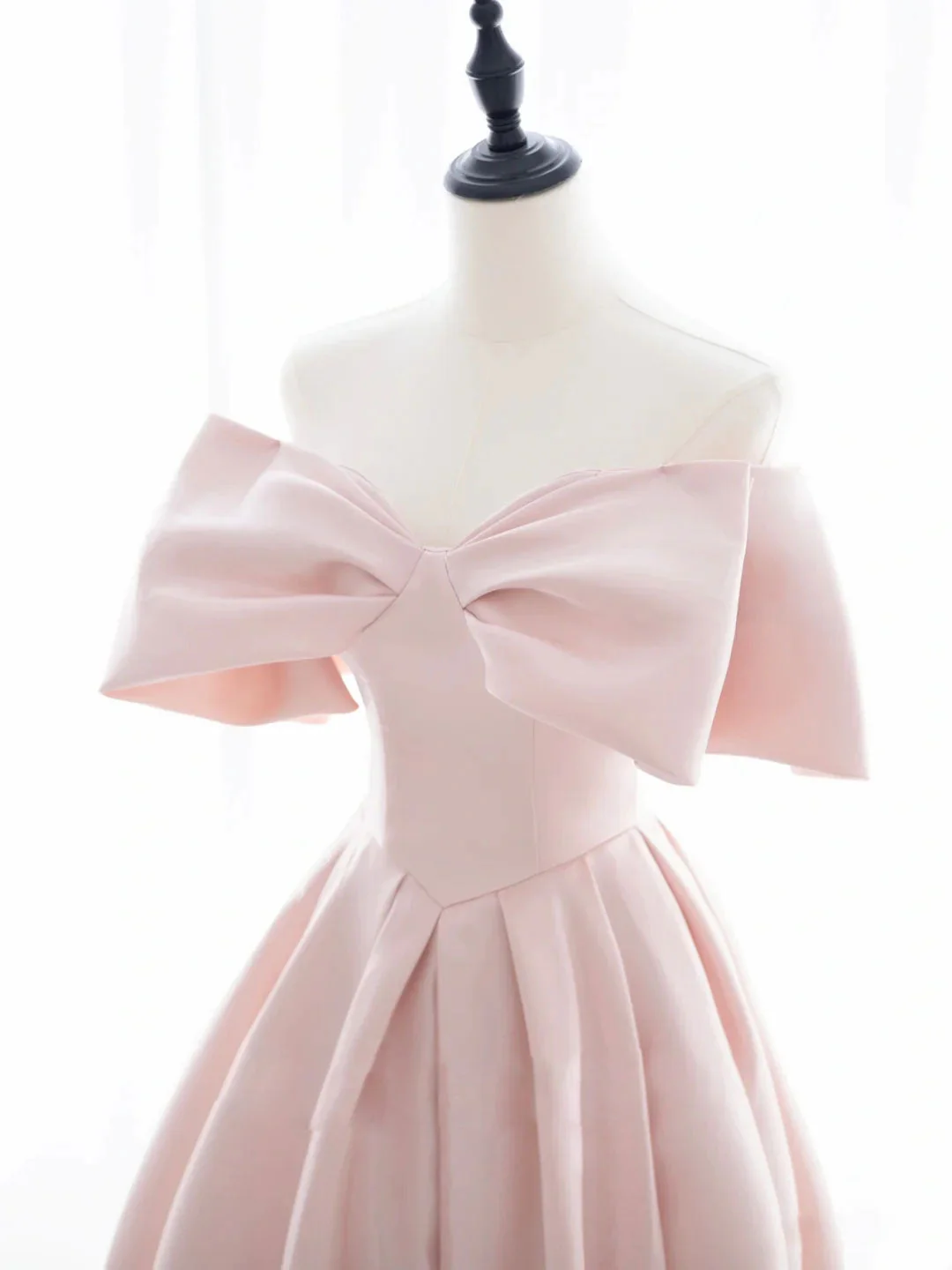 Cute Pink Off The Shoulder Satin Homecoming Dress Mini Prom Dress DP049