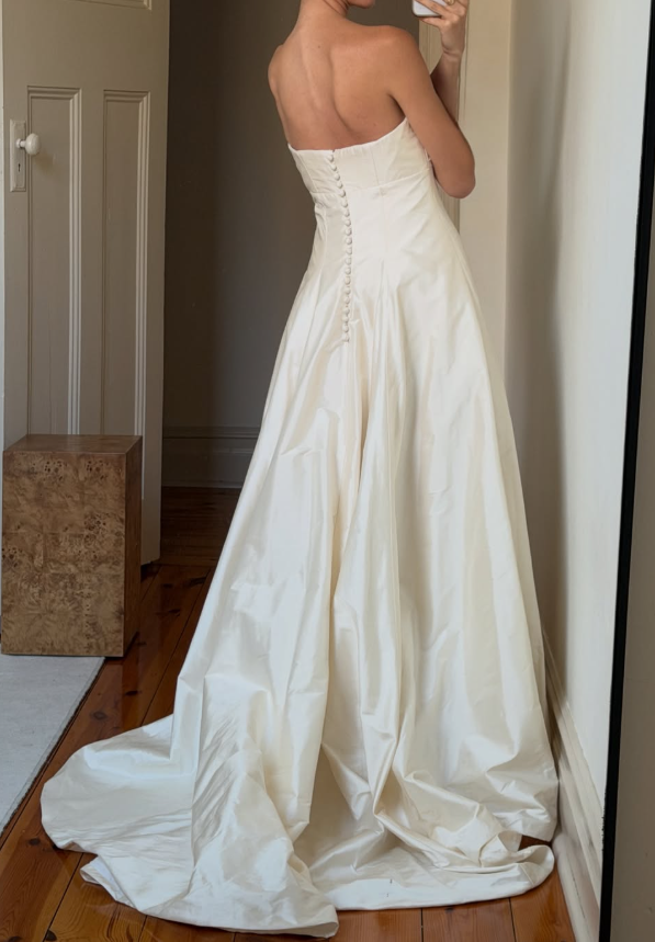 Vintage A Line Strapless Simple Ivory Satin Long Wedding Dress DP7696