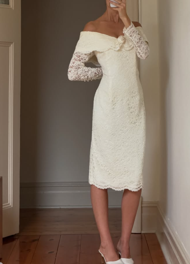 Vintage Sheath Long Sleeve Ivory Lace Prom Dress Wedding Dress DP7702