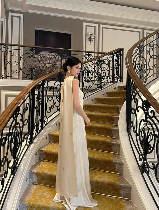 Gentle Ivory A Line Round Neck Beaded Satin Long Prom Dress 16th Birthday Dress DP3970