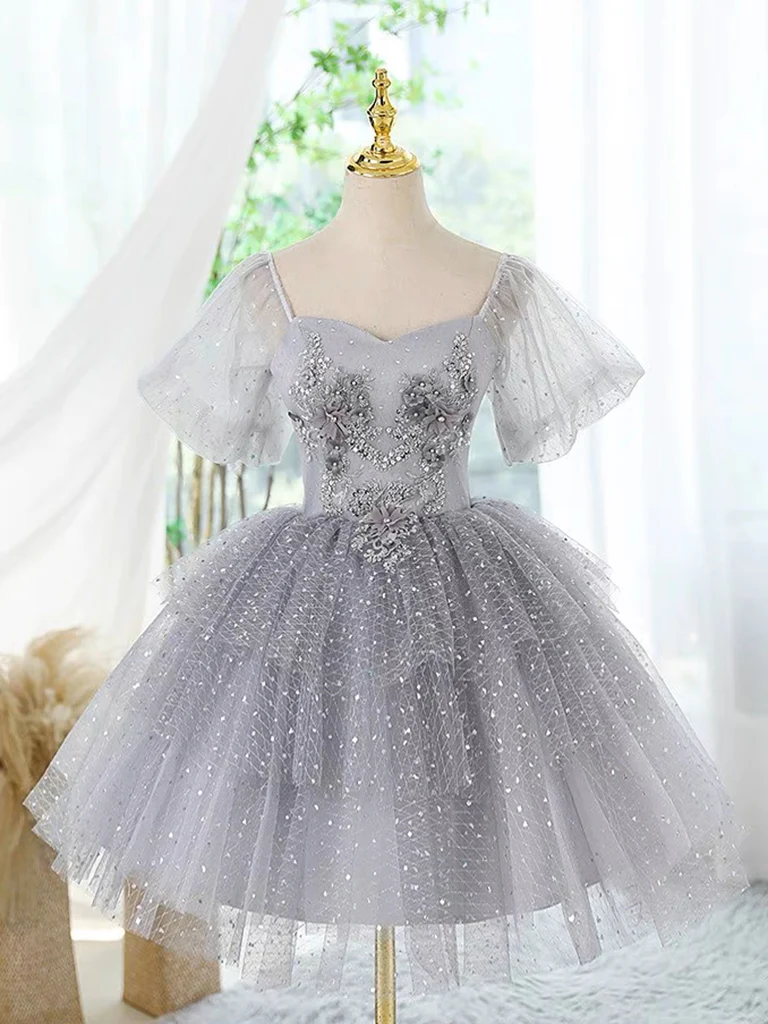 Beautiful A-line Tulle Lace Short Prom Dress Gray Homecoming Dress DP370