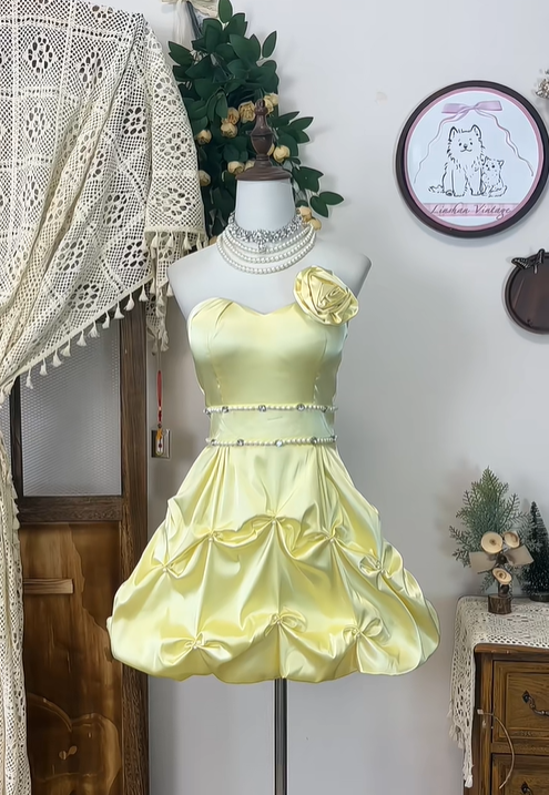 Vintage A Line Sweetheart Neck Beaded Yellow Satin Short Homecoming Dress Cocktail Dress DP2445