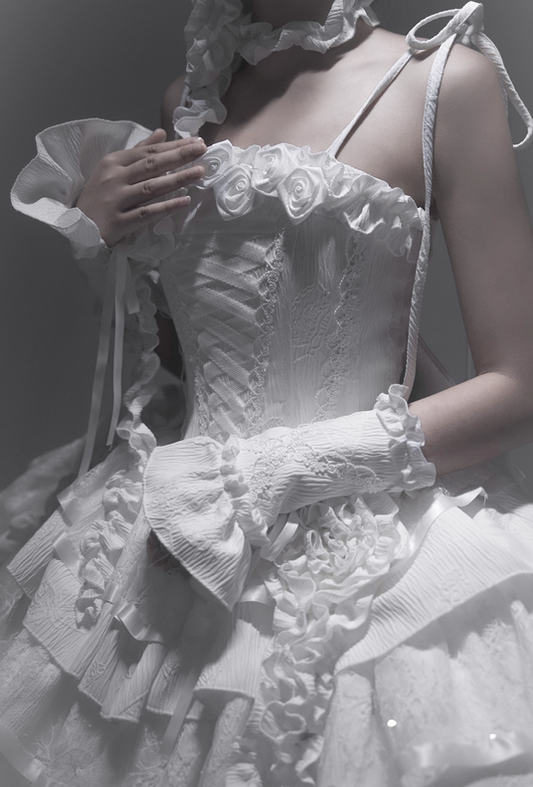 White Roses Neckline Lolita Goth Boning Dress Sequins Tiered Ruffle Dress DP4494