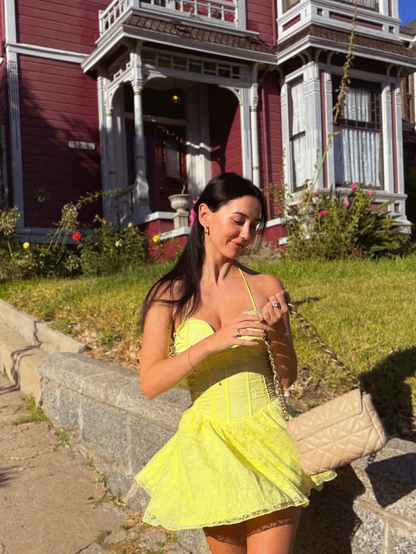 Cute A Line Halter Yellow Lace Short Formal Homecoming Dress Middle School Short 16th Birthday Outfits Graduation Dress Cocktail Dresses DP2939