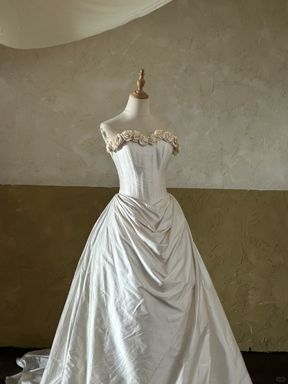 1950s A Line Sweetheart Neck Rose Satin Wedding Dress DP5291