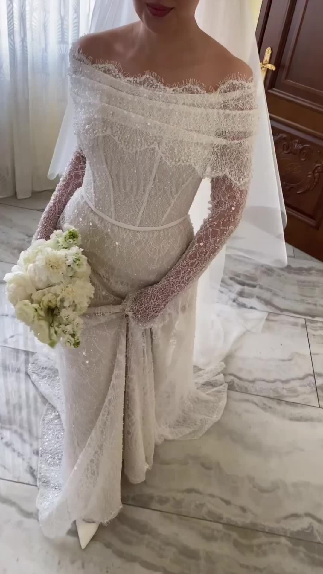 Charming Mermaid Long Sleeve White Sequin Corset Lace Long Wedding Dress DP7810