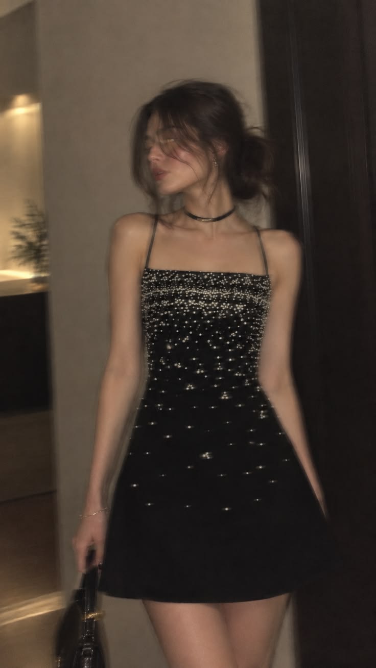 Pretty A Line Spaghetti Strap Beaded Black Satin Short Prom Dress Homecoming Dress DP7575
