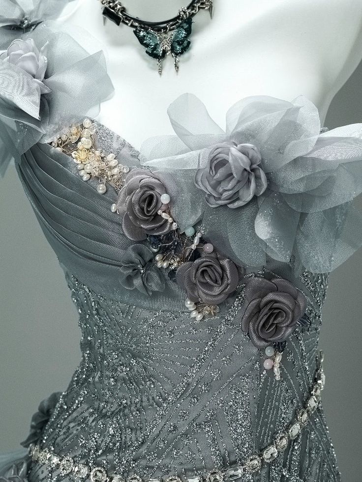 Princess Grey Ball Gown 3D Floral Beaded Ruffle Organza Prom Dress 16th Birthday Dress DP5391