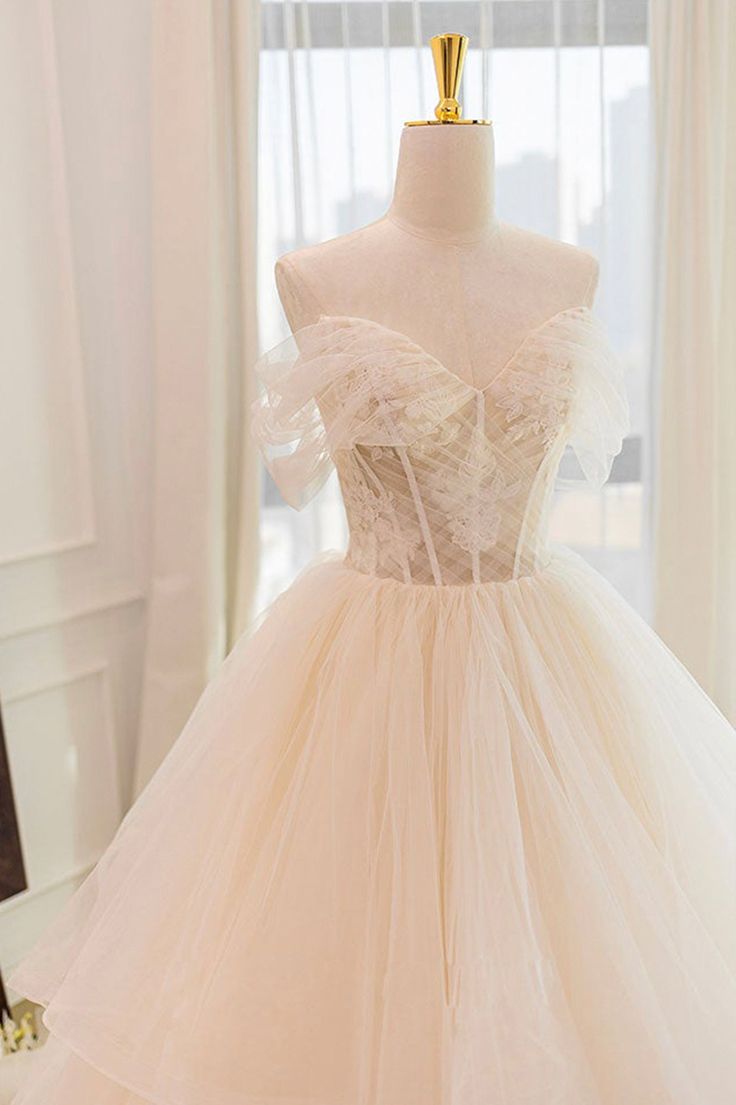 A Line Off-the-shoulder Applique Tulle Long Prom Dress DP783