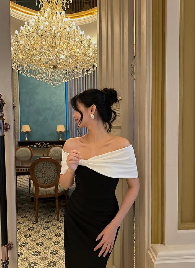Classic Elegant Sheath Off the Shoulder Black-White Satin Long Prom Dress Evening Dress DP3966