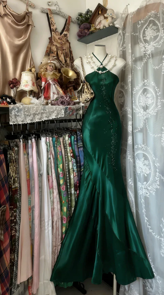 Vintage Blue Mermaid Long Prom Dresses Beaded Satin Evening Dresses Birthday Dresses DP4597