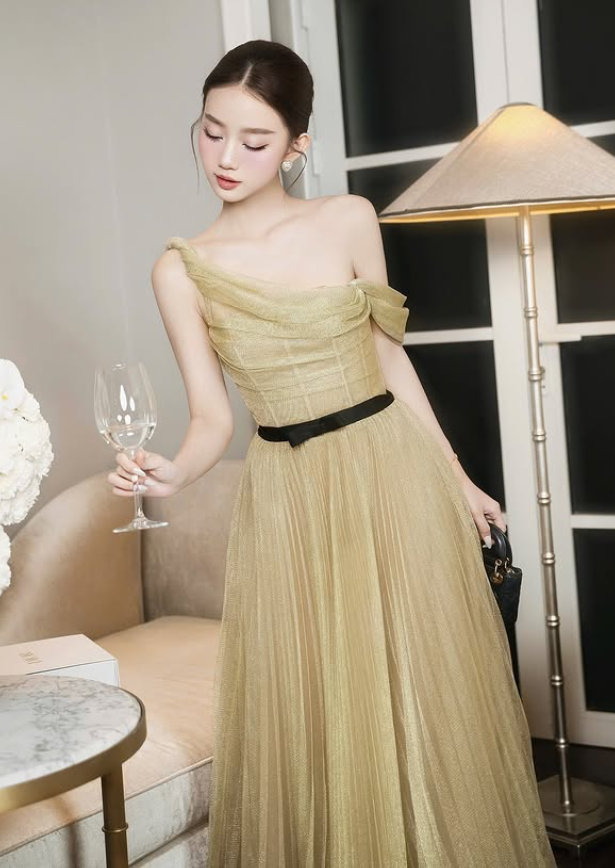 Charming A Line Straps Green Tulle Prom Dress Evening Dress DP5930