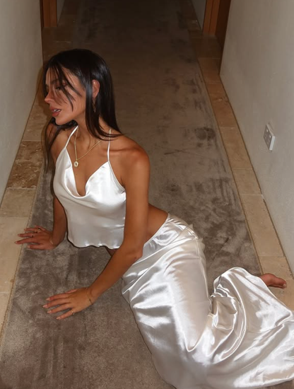 Sexy Simple Two Piece Sheath White Satin Open Back Outfits DP4668