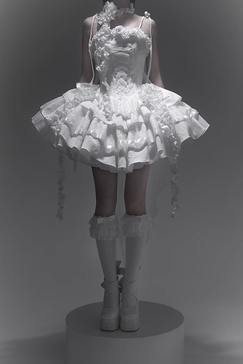 White Roses Neckline Lolita Goth Boning Dress Sequins Tiered Ruffle Dress DP4494