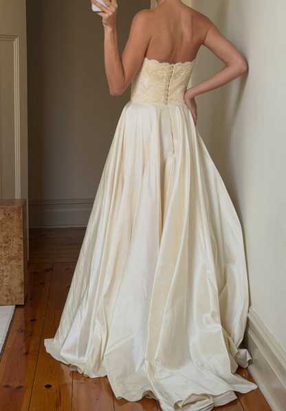 Vintage A Line Strapless Simple Lace Satin Long Wedding Dress DP7697