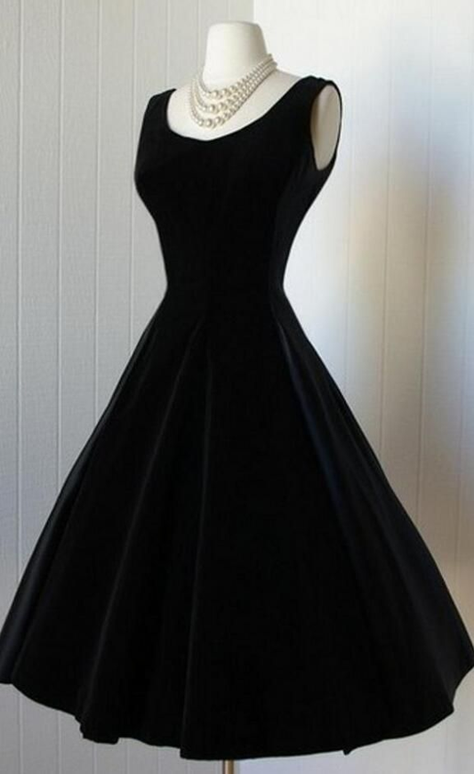 Elegant A Line Black Velvet Short Prom Dress Homecoming Dress DP546