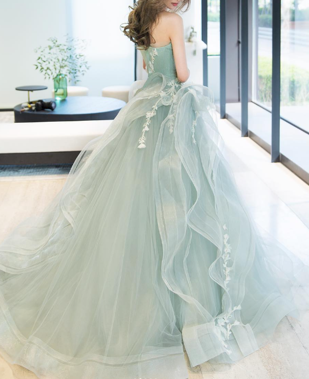 Elegant A Line Strapless Appliques Ruffle Green Tulle Ball Gown Prom Dress DP1542