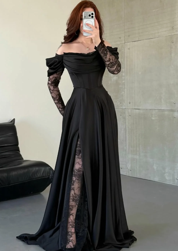 Elegant Black A Line Long Sleeve Lace Satin Prom Dress Eveening Dress DP5632