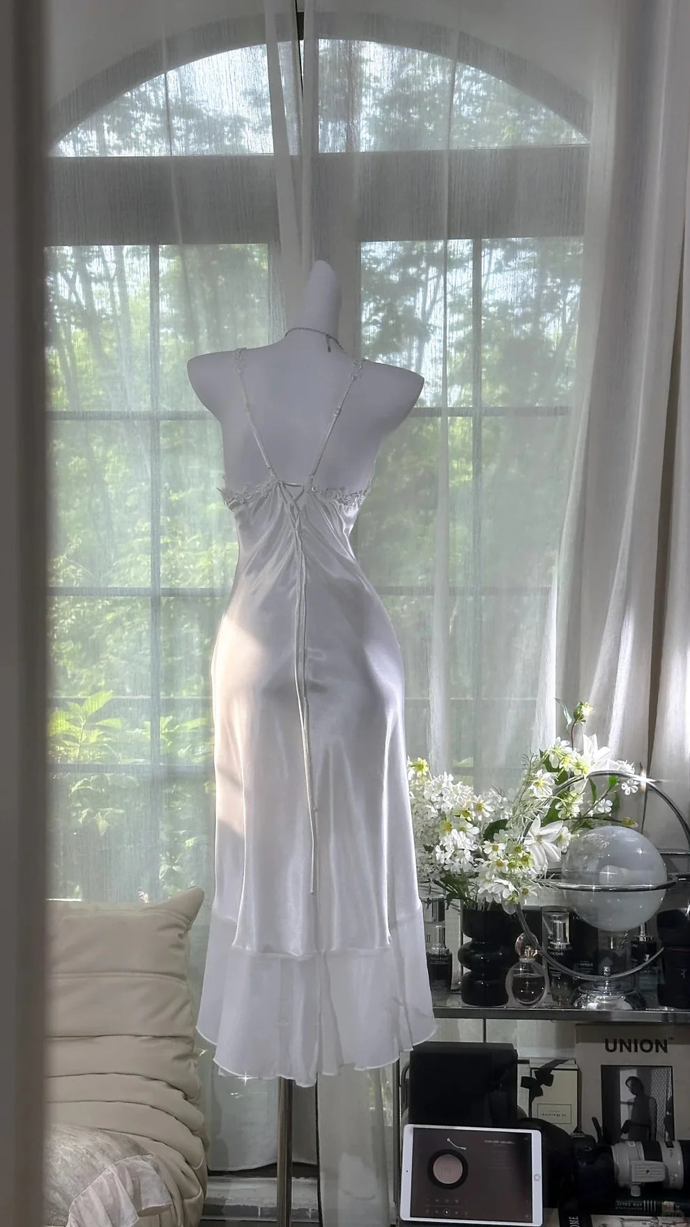 White Mermaid Spaghetti Strap Beaded Satin Chiffon Short Homecoming Dress Wedding Guest Dress DP3810