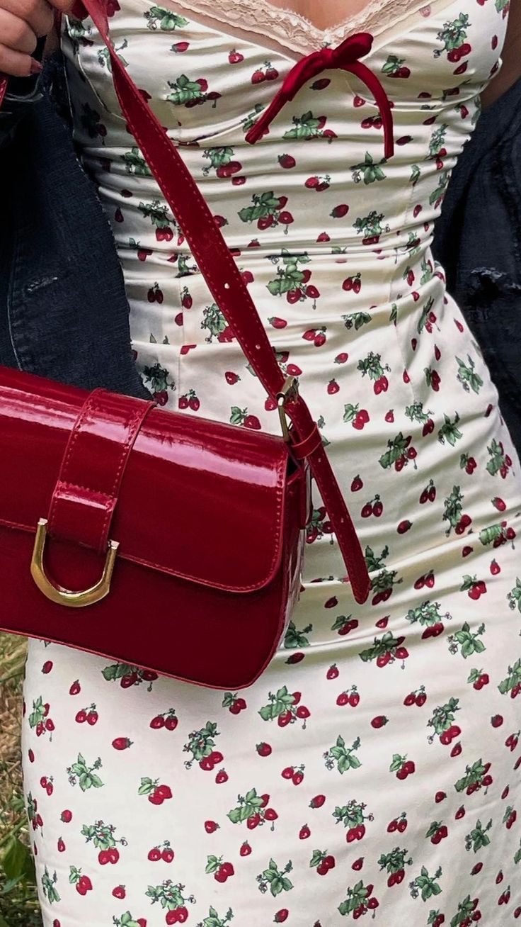 Cute Sheath Spaghetti Strap Printed Strawberry Satin Prom Dress Outfits DP4432