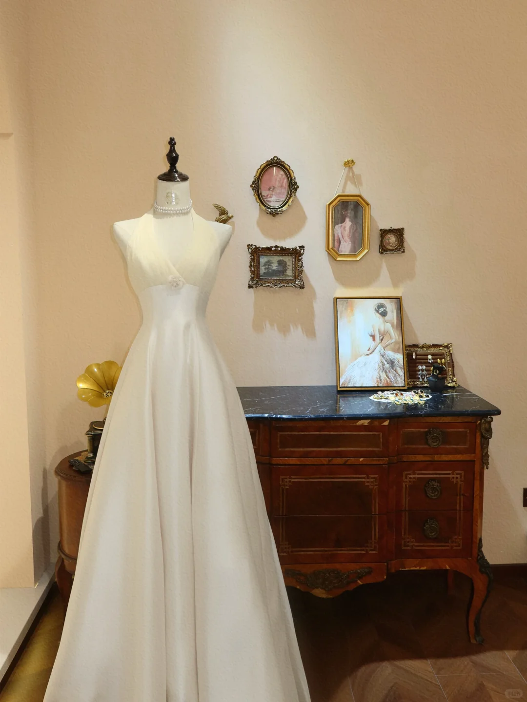 Elegant A Line Halter Ivory Satin Long Prom Dress Wedding Dress DP6990