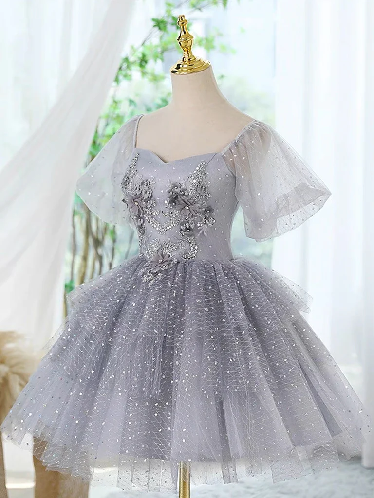 Beautiful A-line Tulle Lace Short Prom Dress Gray Homecoming Dress DP370