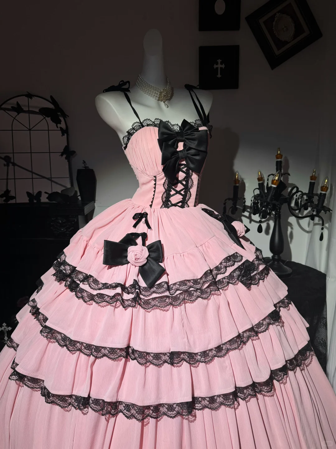 Cute Ball Gown Spaghetti Strap Black Bow Pink Satin Prom Dress Quinceanera Dress DP6955