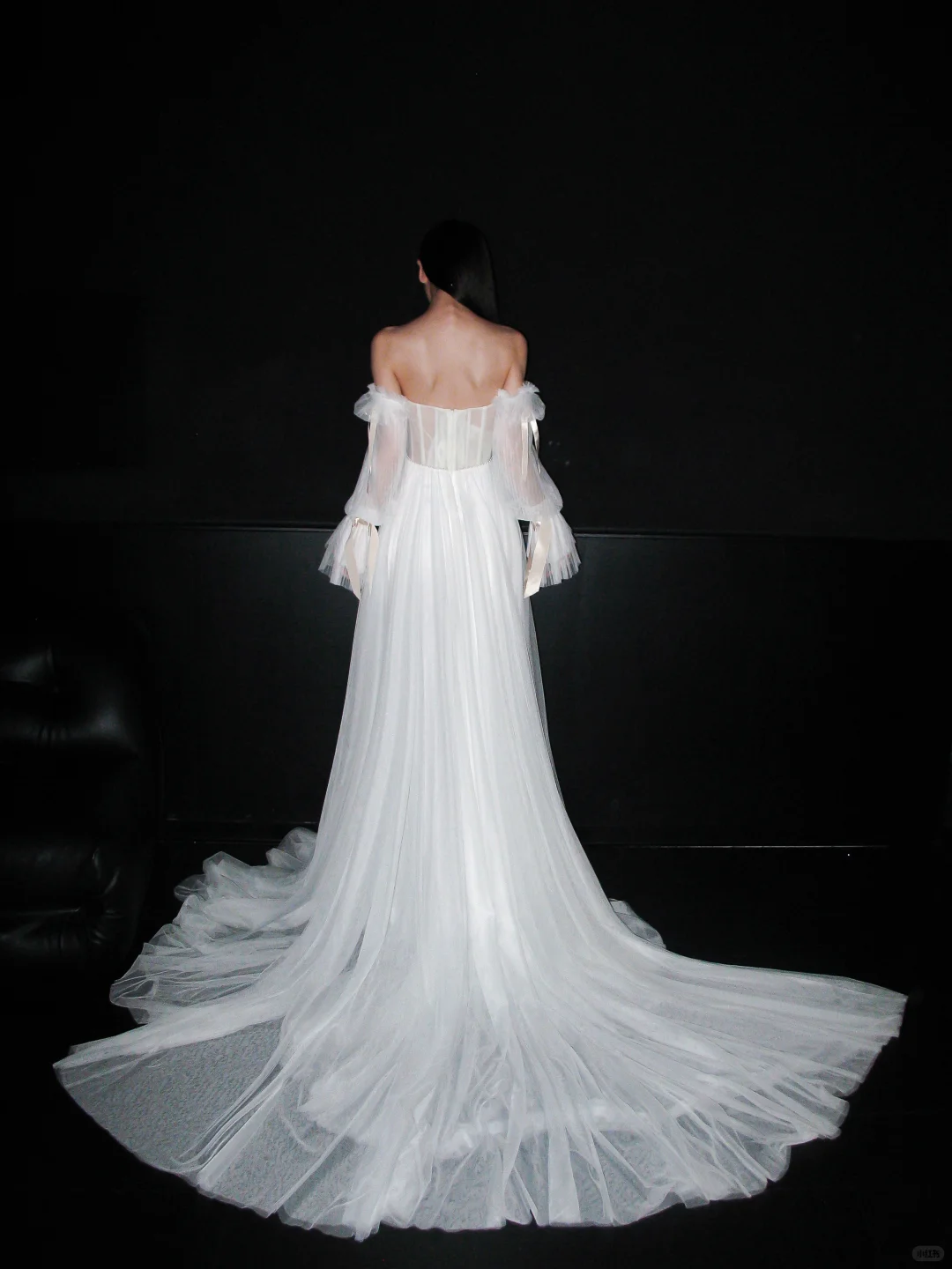 Gentle Ball Gown Long Seelve White Tulle Long Train Wedding Dress DP6361
