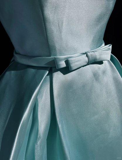 Baby Blue A Line Rhinestone Bow Satin Short Homecoming Dress DP2761