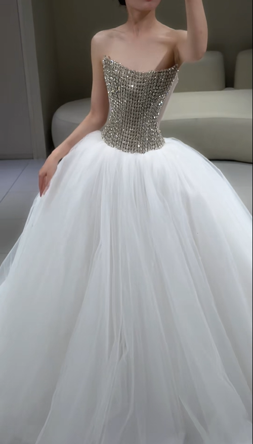 Shiny A Line Strapless Rhinestone White Tulle Long Wedding Dress DP4808