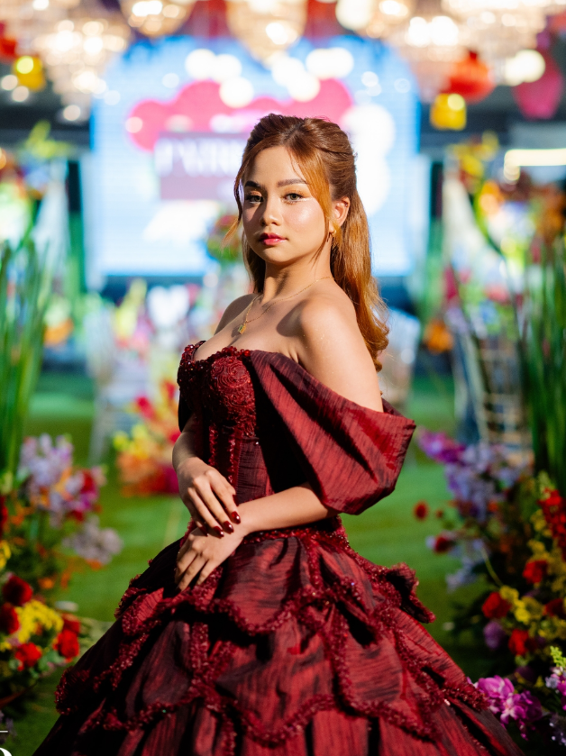 Burgundy Ball Gown Off the Shoulder Layered Beaded Satin 16th Birthday Dress Quinceanera Dress DP4438