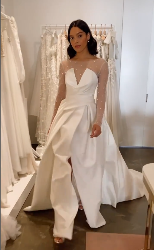 Elegant Ball Gown Long Sleeve Pearl White Tulle Satin Long Wedding Dress with Slit DP4302