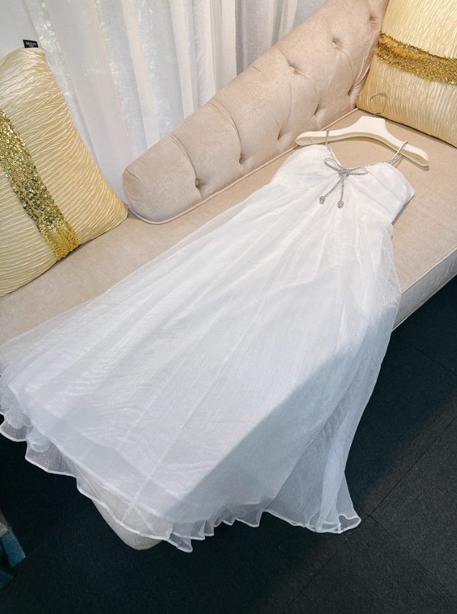 Elegant White A Line Spaghetti Straps Beaded Chiffon Prom Dress Outfits DP4482