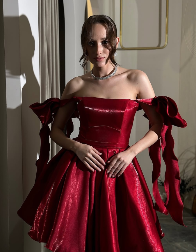 Charming Burgundy A Line Off the Shoulder Bow Satin Mini Homecoming Dress Cocktail Dress DP2980