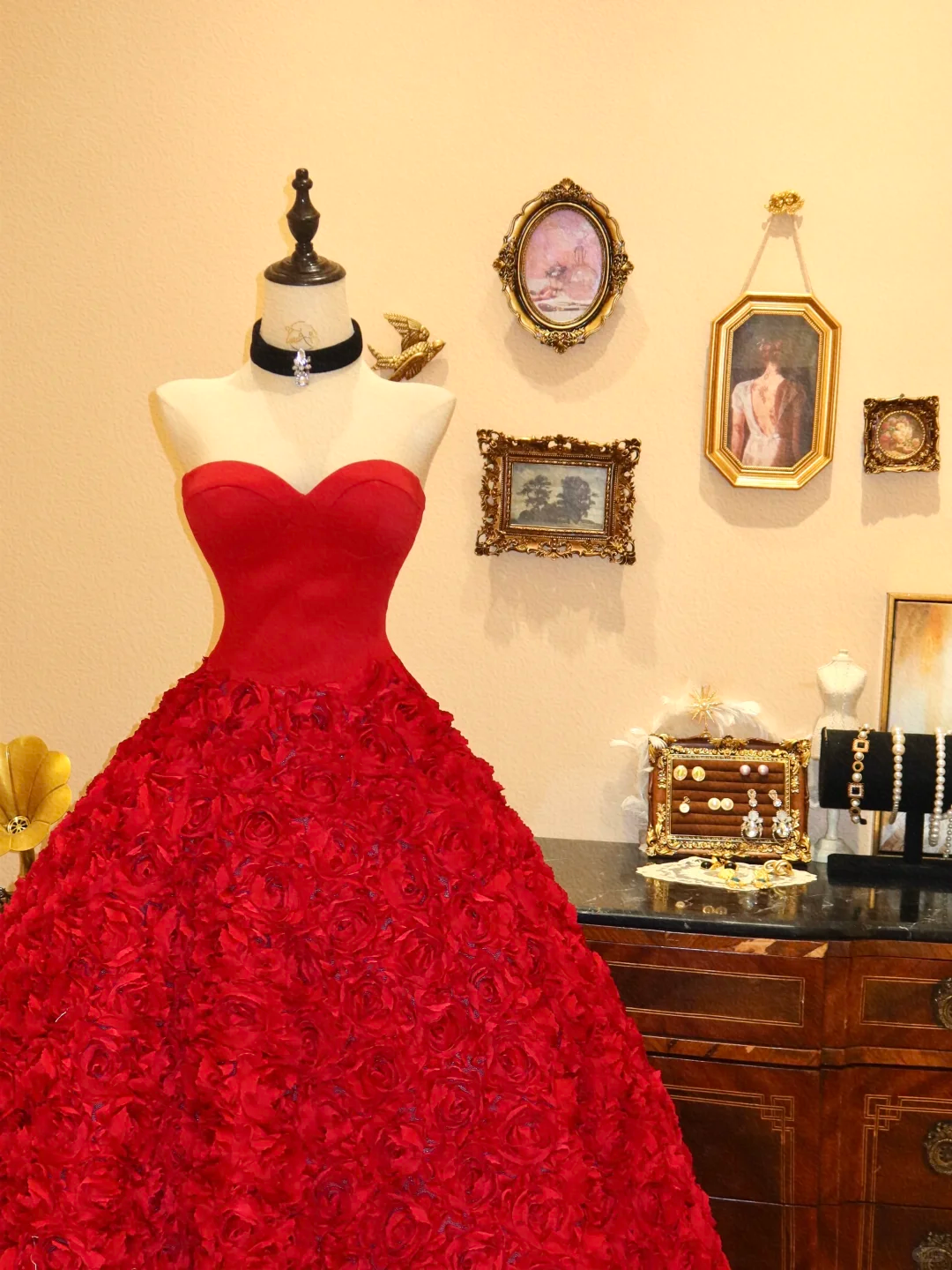 Stunning Ball Gown Sweetheart Neck Floral Satin Tulle Prom Dress Evening Dress DP7060