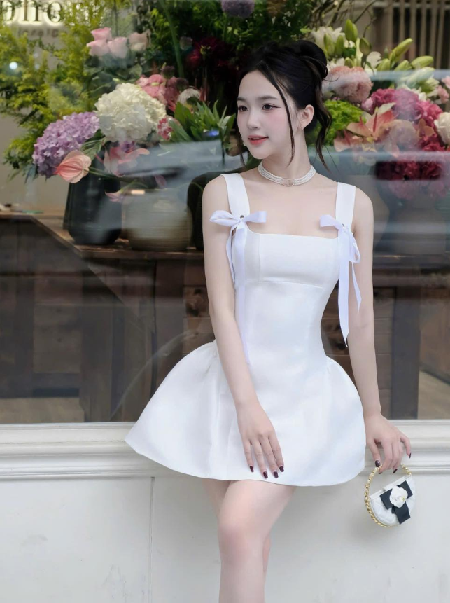 Black Bow A Line Spaghetti Straps Satin Short Homecoming Dress Cocktail Dress DP3945