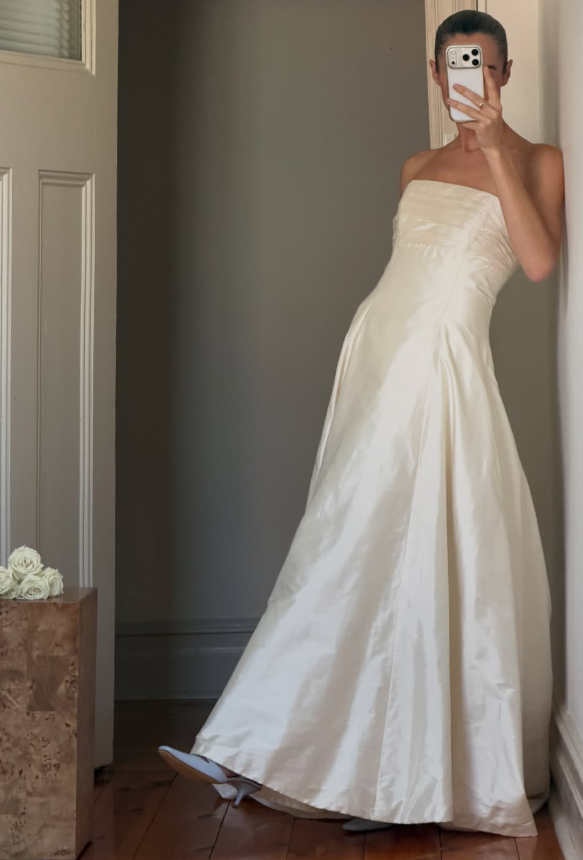 Vintage A Line Strapless Simple Ivory Satin Long Wedding Dress DP7696