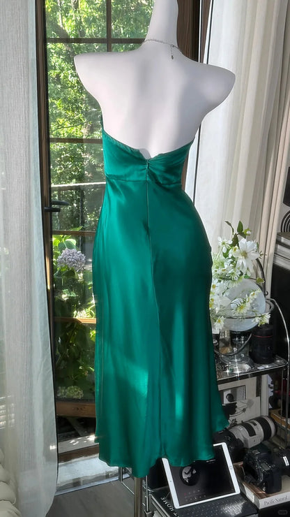 Green Sheath Sweetheart Neck Pleated Satin Short Homecoming Dress Wedding Guest Dress DP3808