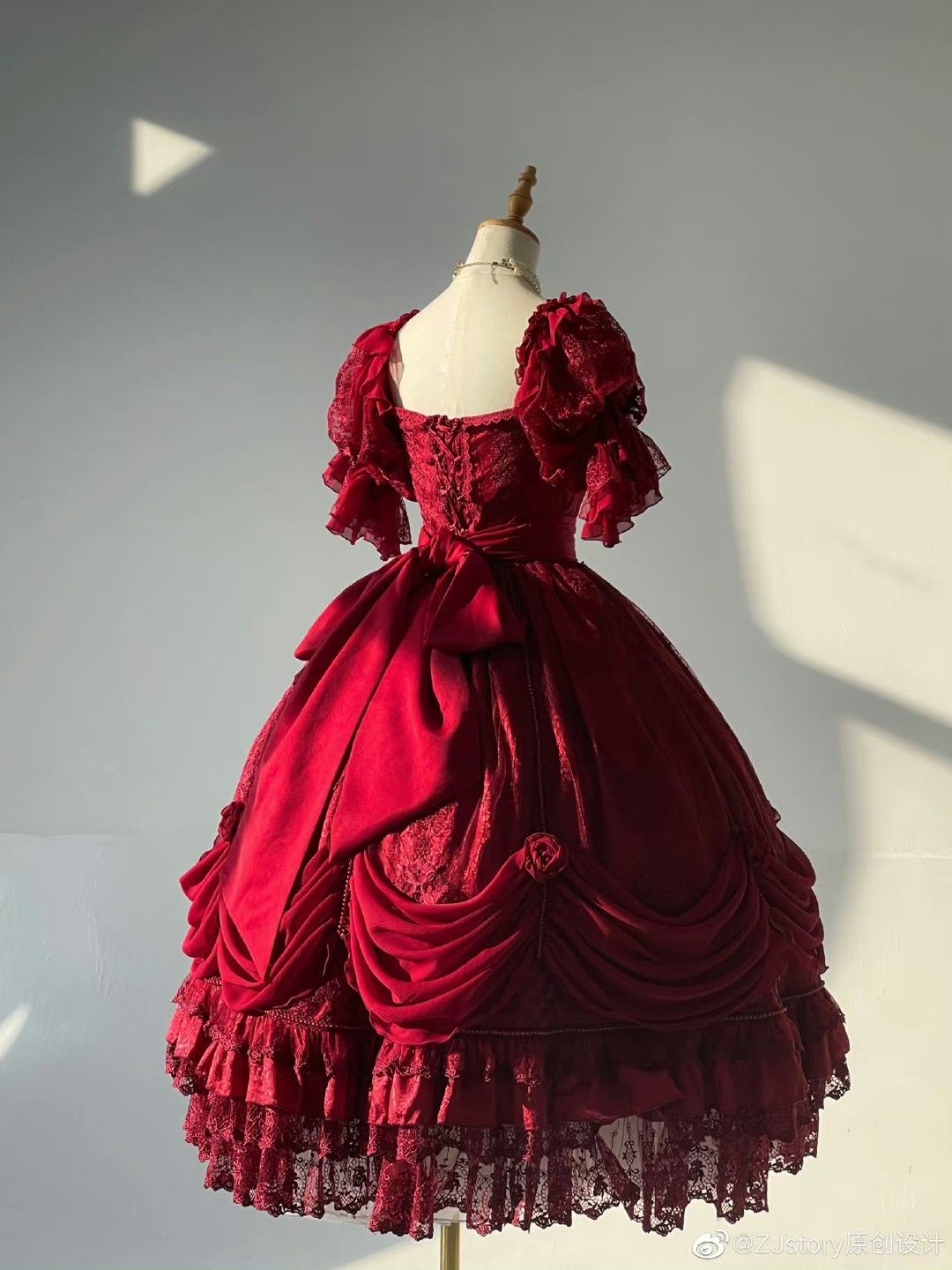 Burgundy A Line Puff Lolita Goth Boning Dress Lace Short Homecoming Dress DP4070
