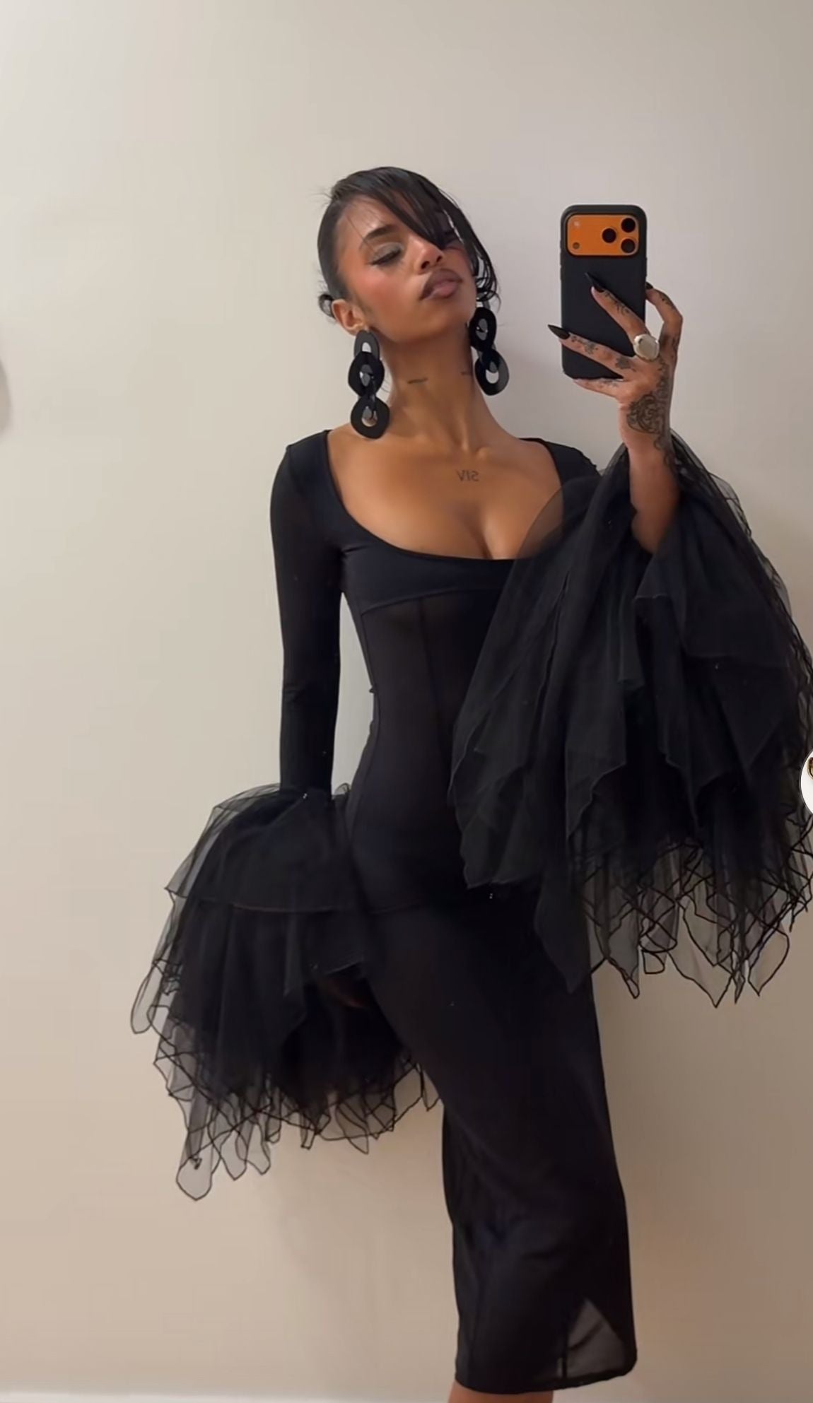 Unique Sheath Long Sleeve Black Tulle Satin Prom Dress Evening Dress DP7836