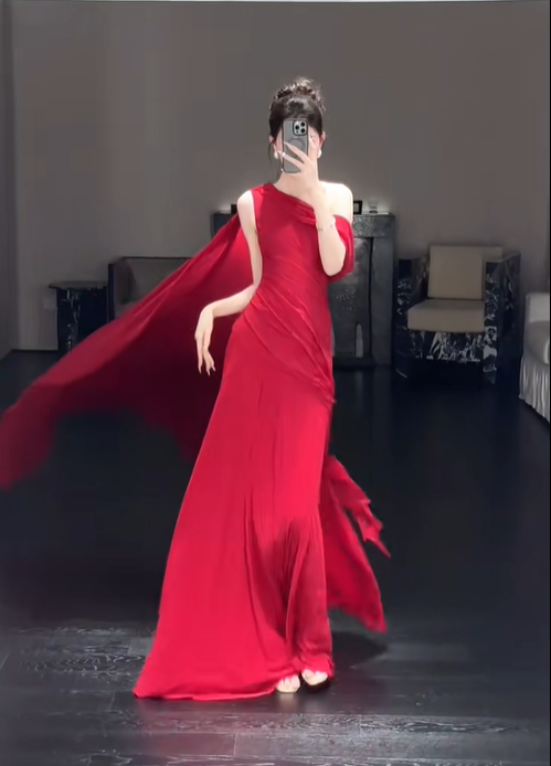 Charming Mermaid One Shoulder Burgundy Chiffon Long Party Dress Evening Dress DP2434